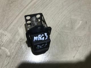 Сопротивление вентилятора охлаждения Renault Megane 3 поколение [2-й рестайлинг] 2015, 1.5 л., DCi, дизель, МКПП, хетчбэк 5 дв.