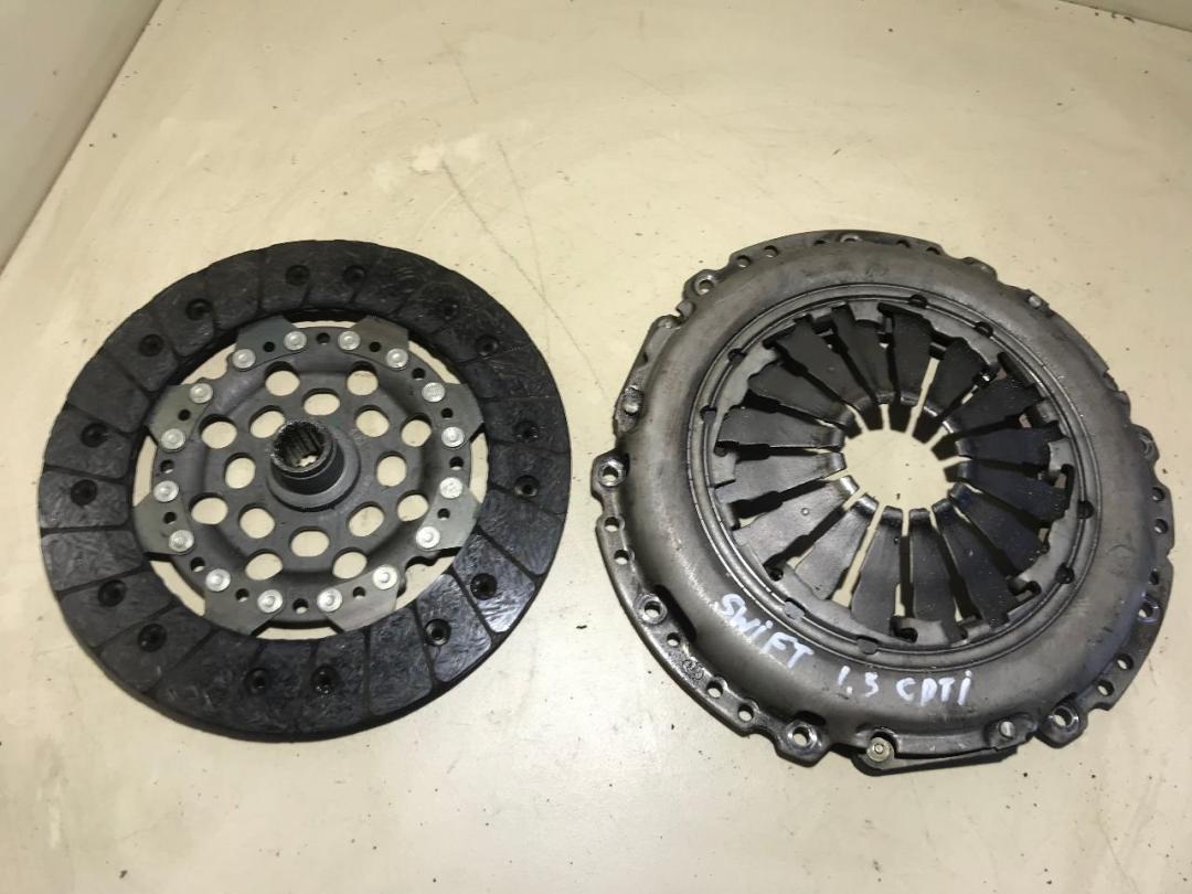 комплект сцепления Suzuki Swift 3 поколение 2006, 1.3 л., дизель - фото №1