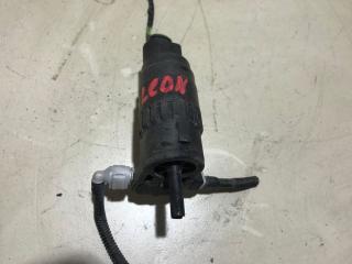 насос (моторчик) омывателя стекла SEAT Leon 2 поколение [рестайлинг] 2010, 1.9 л., дизель, МКПП, хетчбэк 5 дв.