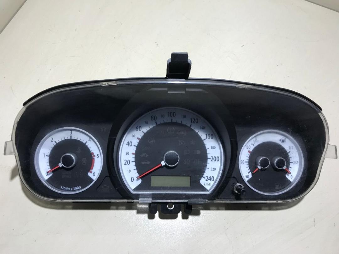 щиток приборов (приборная панель) Kia Ceed 1 поколение 2008, 1.6 л., дизель, хетчбэк 5 дв. - фото №1