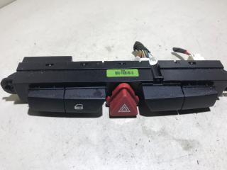 кнопка аварийной сигнализации Kia Ceed 1 поколение 2008, 1.6 л., дизель, хетчбэк 5 дв.