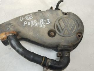 патрубок воздушного фильтра Volkswagen Passat B3 1990, 1.8 л., бензин, МКПП, седан, 051129654