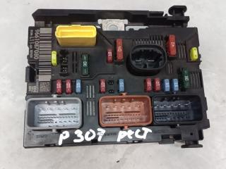 блок предохранителей Peugeot 307 1 поколение [рестайлинг] 2006, 9661087080