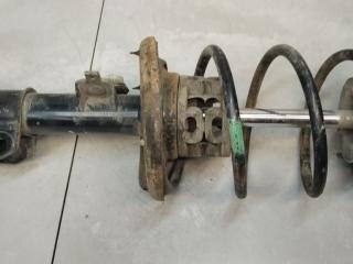 стойка передняя левая Renault Laguna 1 поколение [рестайлинг] 2000, 1.9 л., дизель, МКПП, хетчбэк 5 дв.