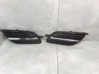 решетка радиатора Nissan Almera Tino V10 2000, 1.8 л., бензин, МКПП, минивэн