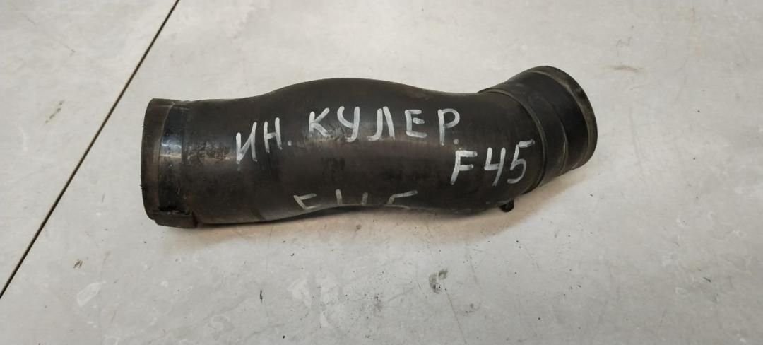 патрубок интеркулера Hyundai i30 FD 2009, 1.6 л., дизель, хетчбэк 5 дв. - фото №1