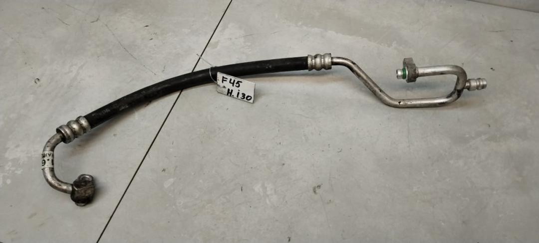 трубка кондиционера Hyundai i30 FD 2009, 1.6 л., дизель, хетчбэк 5 дв. - фото №1