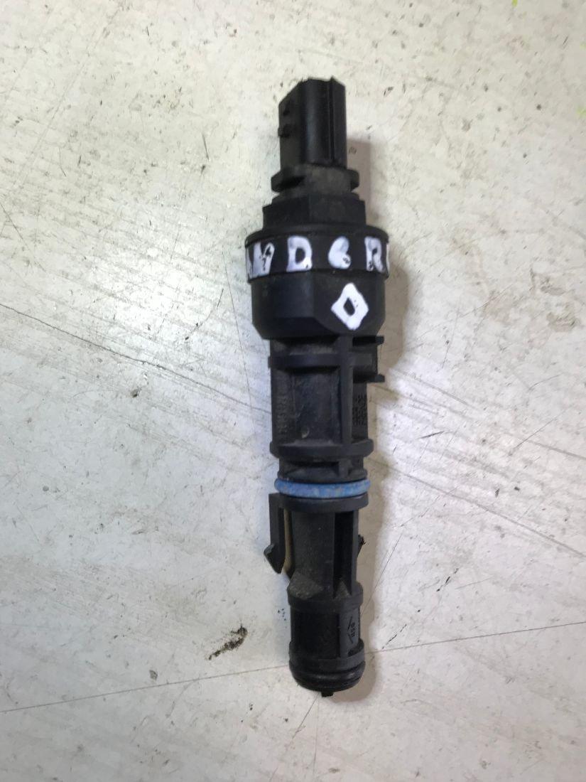 датчик скорости Dacia Sandero 1 поколение 2010, 1.4 л., бензин, МКПП, хетчбэк 5 дв. - фото №1