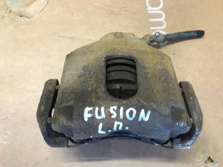 суппорт передний левый Ford Fusion 1 поколение 2004, 1.4 л., бензин