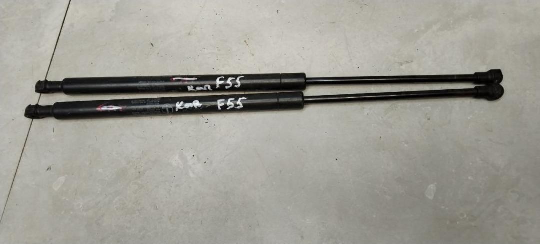 амортизатор капота Citroen Xsara 1 поколение 1998, 1.9 л., дизель, МКПП, хетчбэк 5 дв. - фото №1