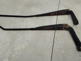 щеткодержатель (поводок стеклоочистителя, дворник) Volkswagen Golf 3 поколение 1995, 1.9 л., дизель, МКПП, универсал