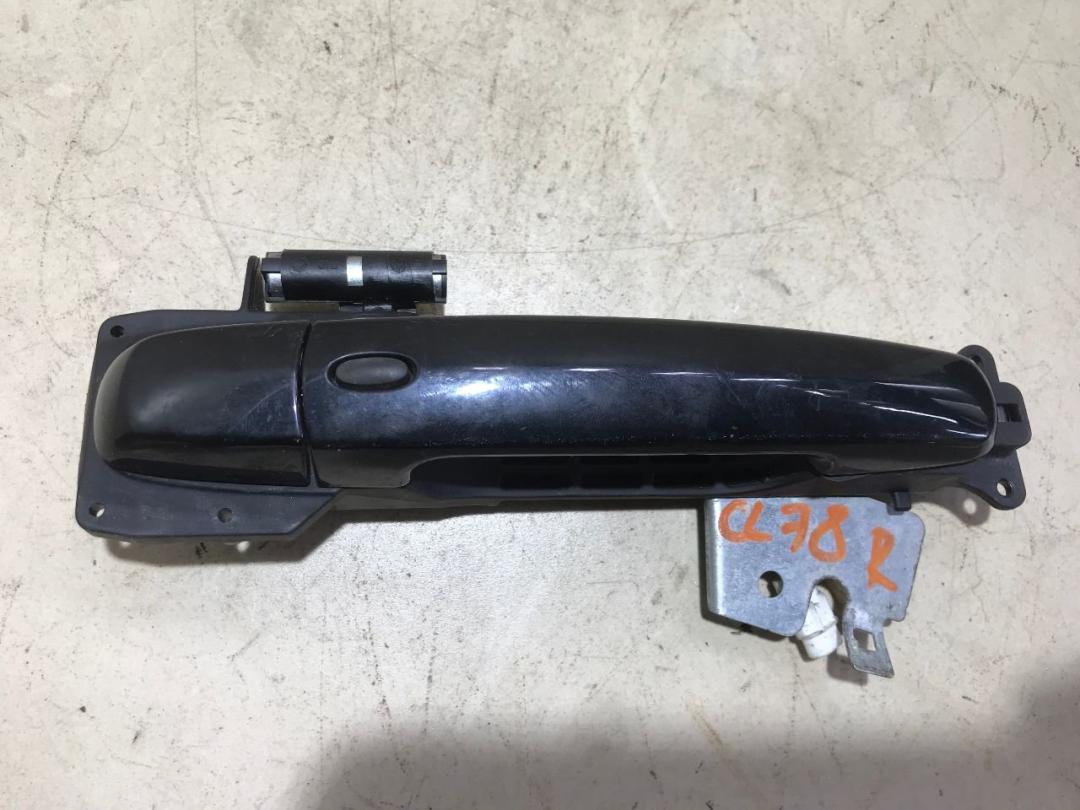 ручка наружная передняя правая Suzuki Swift 3 поколение 2008, 1.3 л., бензин, МКПП, хетчбэк 5 дв. - фото №1