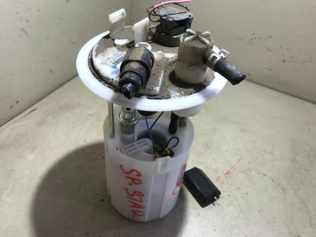 насос топливный Mitsubishi Space Star 2 2015, 1.2 л., бензин, МКПП, хетчбэк 5 дв. - фото №1