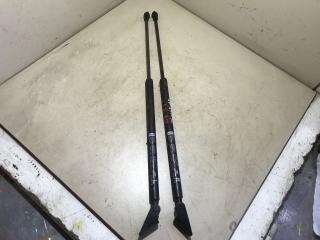 амортизатор крышки багажника (3-5 двери) Mitsubishi Space Star 2 2015, 1.2 л., бензин, МКПП, хетчбэк 5 дв.