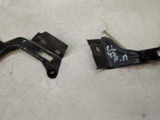 крепление ( кронштейн ) крыла Volkswagen Passat B5 1998, 1.6 л., бензин, универсал, 3B0821237, 3B0821238