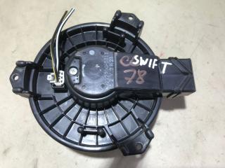 моторчик печки Suzuki Swift 3 поколение 2008, 1.3 л., бензин, МКПП, хетчбэк 5 дв.