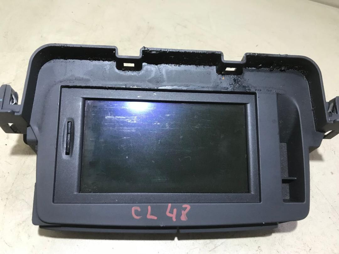 дисплей Renault Fluence 1 поколение 2009, 2.0 л., бензин, МКПП, седан - фото №1