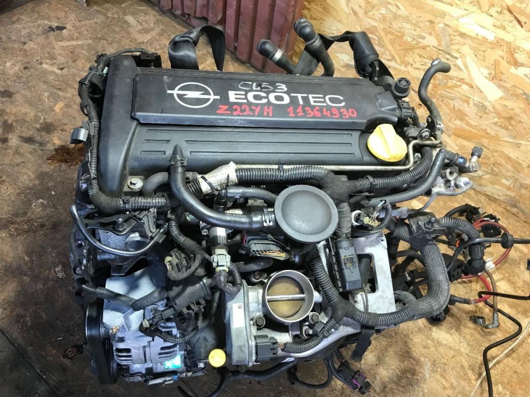 двигатель Opel Vectra C 2004, 2.2 л., бензин, АКПП, хетчбэк 5 дв., Z22YH - фото №1