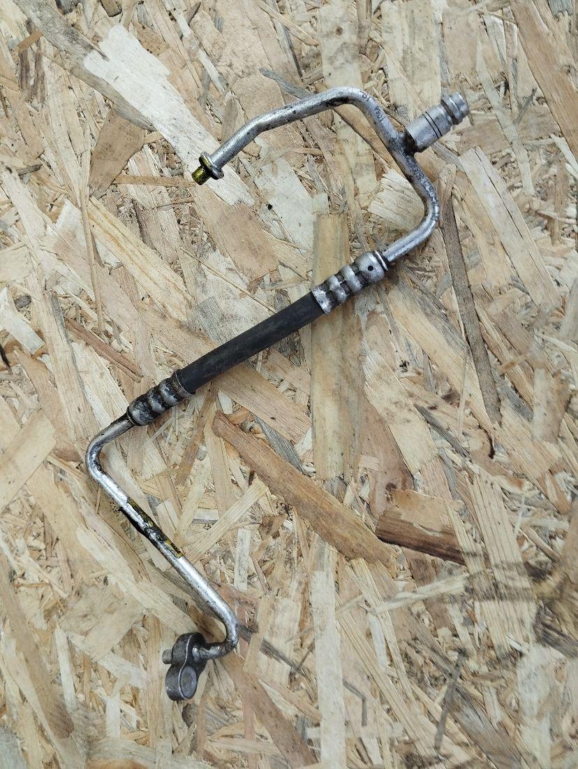 трубка кондиционера Opel Vectra C 2004, 2.2 л., бензин, АКПП, хетчбэк 5 дв. - фото №1