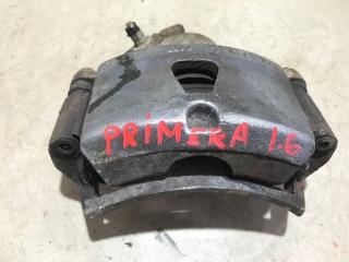 суппорт передний правый Nissan Primera P10 1995, 1.6 л., бензин