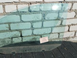 стекло двери передней левой Volkswagen Touran 1 поколение 2005, 1.9 л., дизель, МКПП, минивэн