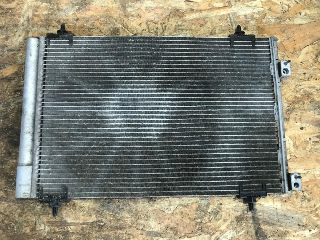 радиатор кондиционера Citroen C4 1 поколение 2008, 1.6 л., бензин, МКПП - фото №1