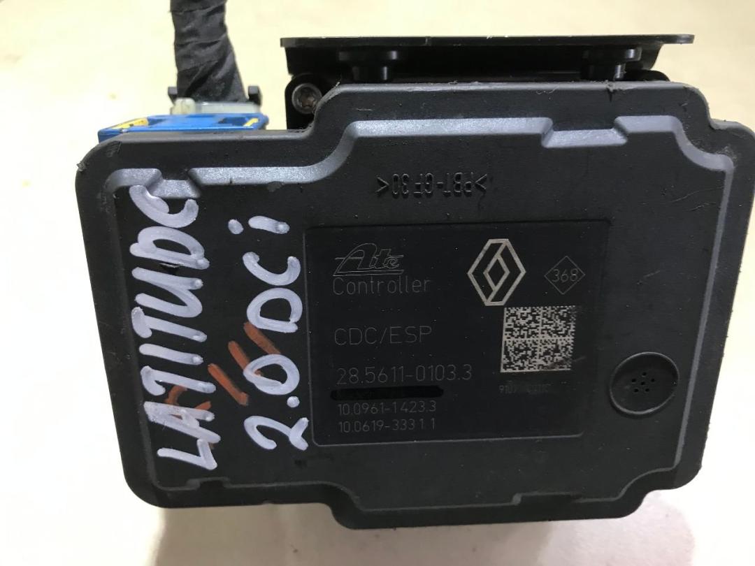 блок ABS Renault Latitude 1 поколение 2011, 2.0 л., дизель, МКПП, седан - фото №1