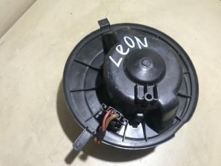 моторчик печки SEAT Leon 2 поколение 2009, 1.9 л., дизель, МКПП