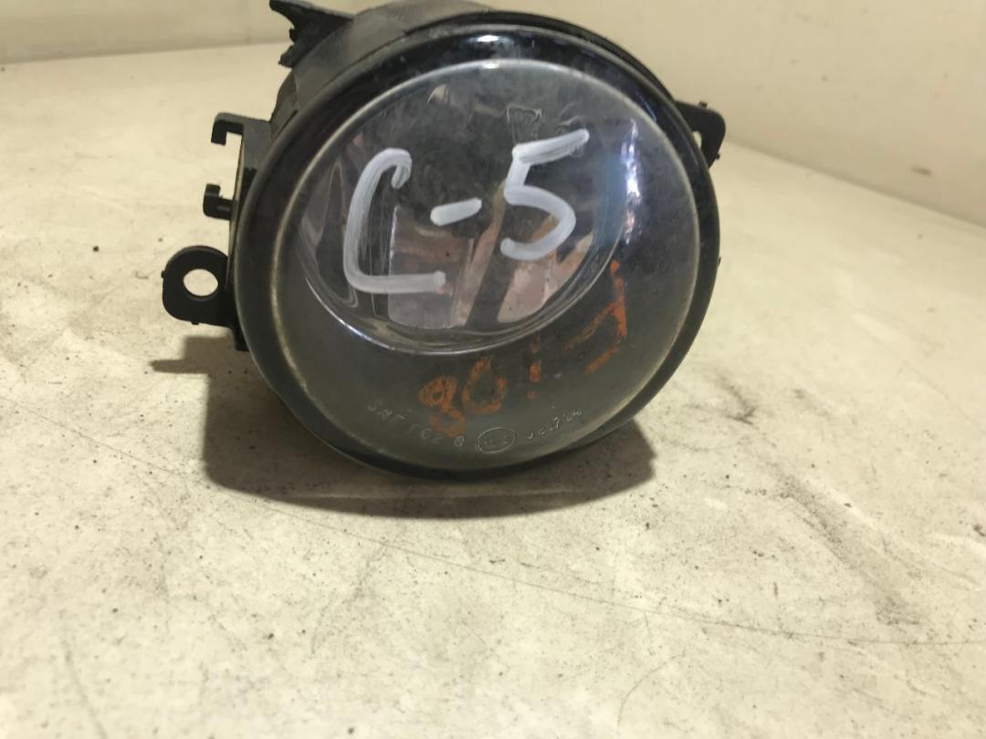 фара противотуманная левая Citroen C5 1 2005, 1.6 л., дизель, МКПП, хетчбэк 5 дв. - фото №1