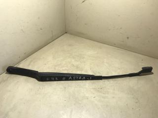 щеткодержатель (поводок стеклоочистителя, дворник) Opel Astra J 2012, 1.7 л., дизель, МКПП, хетчбэк 5 дв.