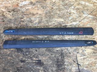 молдинг двери передней правой Renault Scenic 1 поколение [рестайлинг] 2000, 1.9 л., дизель, минивэн