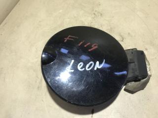 лючок топливного бака SEAT Leon 2 поколение 2009, 1.9 л., дизель, МКПП