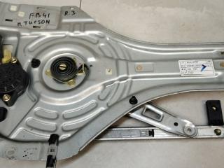 стеклоподъемник задний правый Hyundai Tucson 1 поколение 2009, 2.0 л., дизель, МКПП