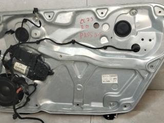 стеклоподъемник передний правый Volkswagen Passat B5 1998, 1.8 л., бензин, МКПП, универсал
