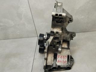 кронштейн генератора Audi A4 B6 2003, 1.9 л., дизель, МКПП, универсал