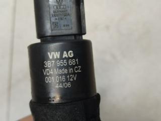 насос (моторчик) омывателя фар Audi A6 4F/C6 2006, 2.7 л., TDi, дизель, МКПП, универсал, 3B7955681
