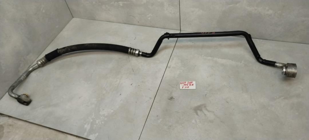 трубка кондиционера Audi A4 B6 2003, 1.9 л., дизель, МКПП, универсал, 8E0260707BE - фото №1