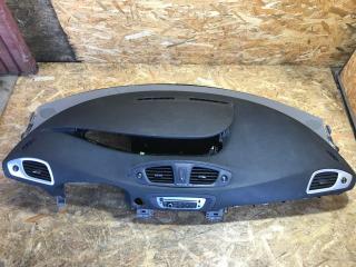 панель передняя салона (торпедо) Renault Grand Scenic 3 поколение 2012, 1.5 л., DCi, дизель, МКПП, минивэн