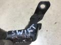 петля двери Suzuki Swift 3 поколение 2008, 1.3 л., бензин, МКПП, хетчбэк 5 дв. - фото №2