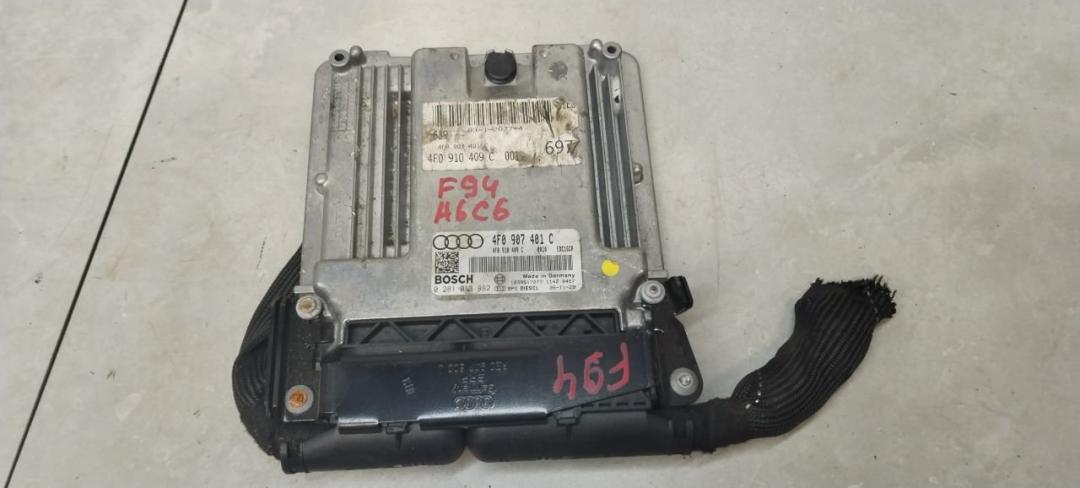 блок управления двигателем Audi A6 4F/C6 2006, 2.7 л., TDi, дизель, МКПП, универсал, 4F0910409C, 4F0907401C - фото №1