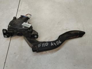 педаль Audi A4 B6 2003, 1.9 л., дизель, МКПП, универсал, 8E1721523B