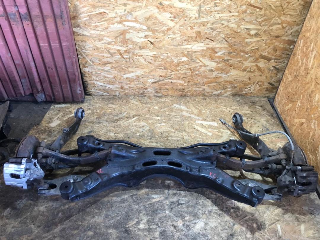 балка подвески задняя Opel Vectra C 2004, 2.2 л., бензин, МКПП, седан - фото №1