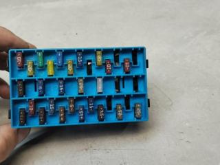 блок предохранителей Renault Megane 1 поколение [рестайлинг] 2000, 1.9 л., дизель, МКПП, седан