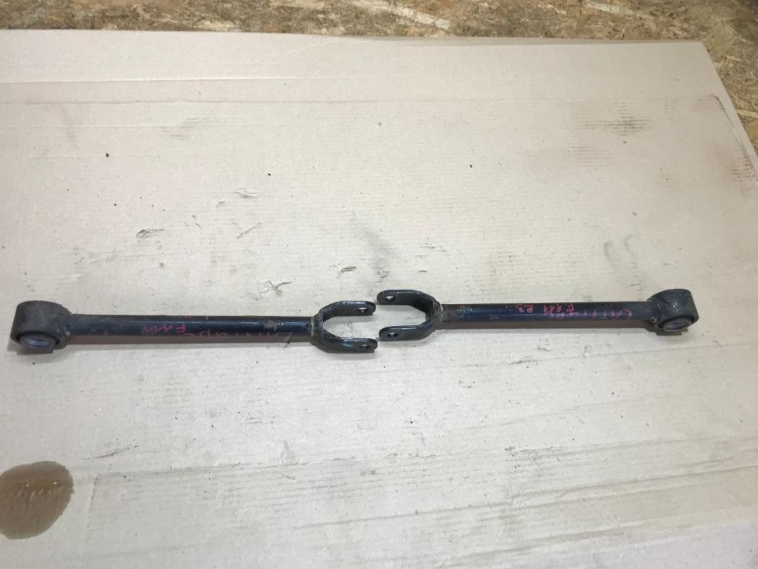 рычаг задний Renault Latitude 1 поколение 2011, 2.0 л., дизель, МКПП, седан - фото №1