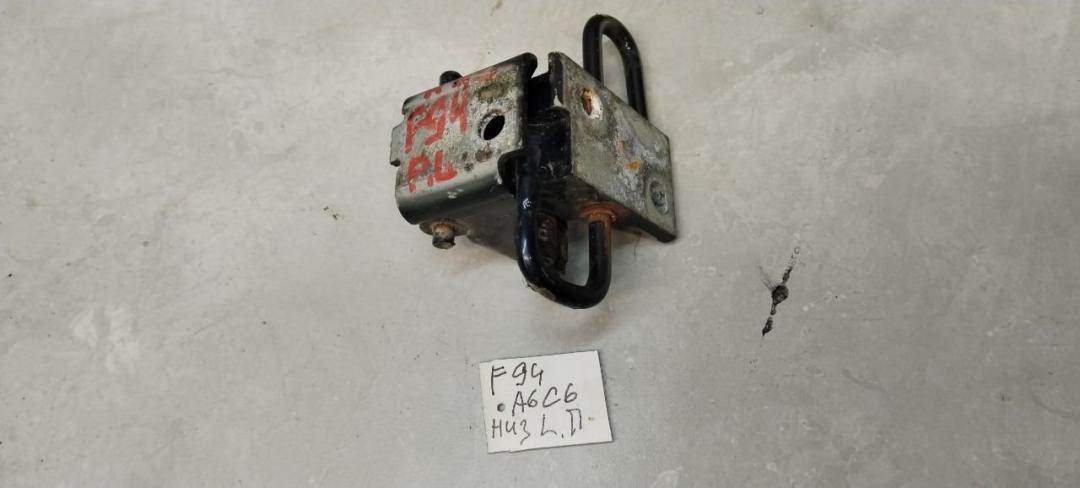 петля двери Audi A6 4F/C6 2006, 2.7 л., дизель, МКПП, универсал - фото №1