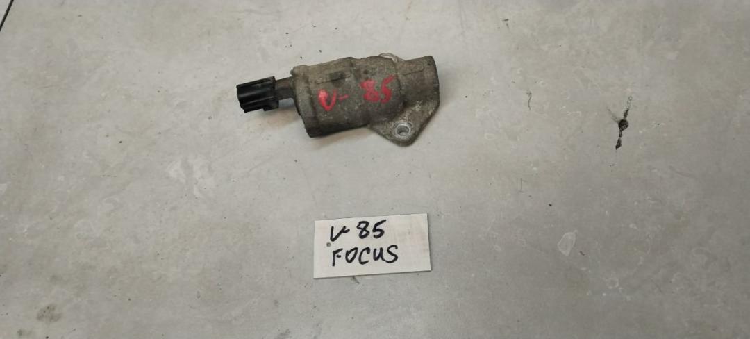 клапан холостого хода Ford Focus 1 поколение 1999, 1.6 л., бензин, МКПП, универсал - фото №1