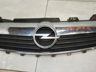 решетка радиатора Opel Zafira B 2005, 1.8 л., бензин, МКПП, минивэн