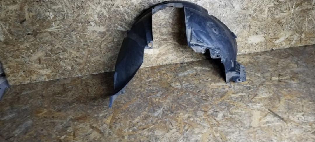 защита арок передняя левая (подкрылок) Dacia Logan 1 2012, 1.5 л., дизель, МКПП, универсал - фото №1