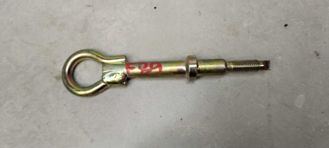 крюк буксировочный Citroen C5 1 2006, 1.6 л., дизель, МКПП, хетчбэк 5 дв. - фото №1