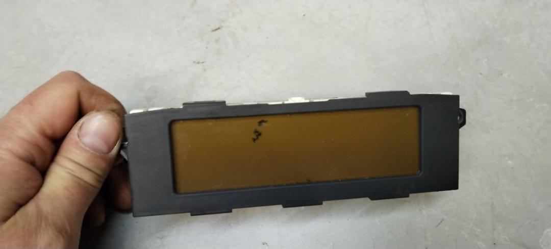 дисплей Citroen C5 1 2006, 1.6 л., дизель, МКПП, хетчбэк 5 дв. - фото №1